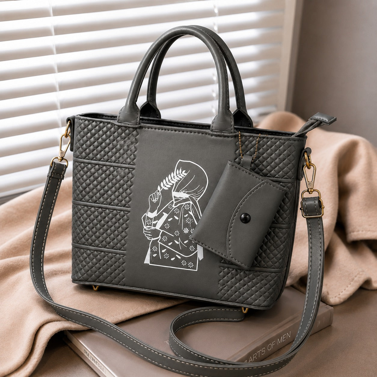 Quilted Grace Handbag Set